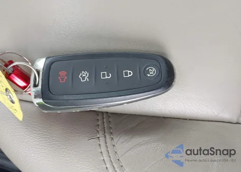 2017 Ford Escape Titanium z USA, uszkodzony, nr VIN 1FMCU0J95HUA75324